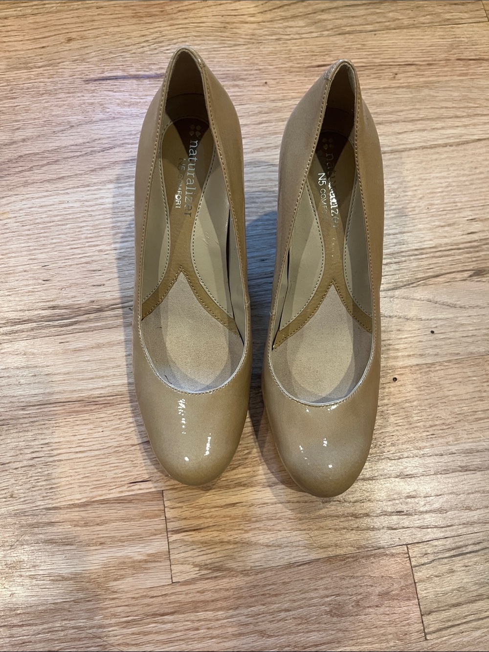 Naturalizer Nude Patent Round-Toe Pumps